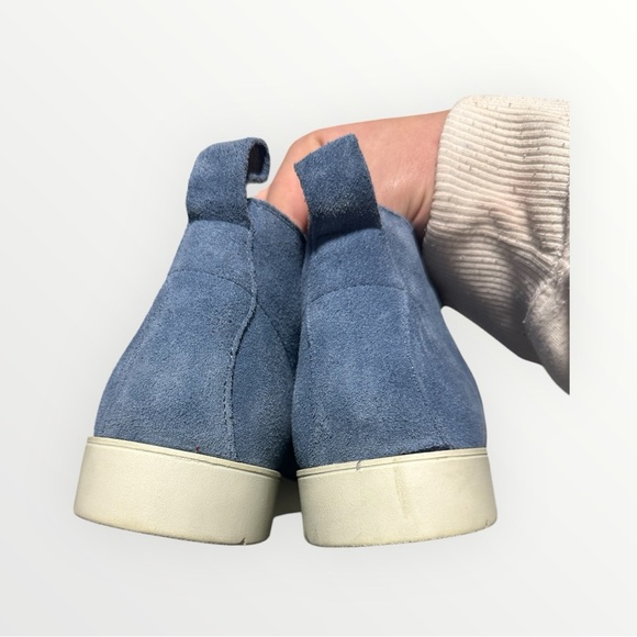 Men's Blue Casual Shoes - Picture 4 of 5